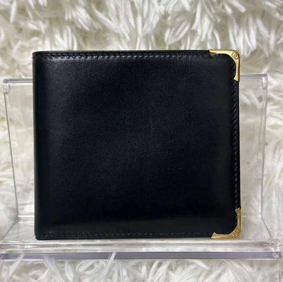 Gucci Black Leather Wallet with Gold Accents - Picture 2 of 16